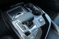 Q7 Audi Photos